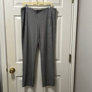 Chico’s Black/White Gingham Pants Size 2(see size chart)